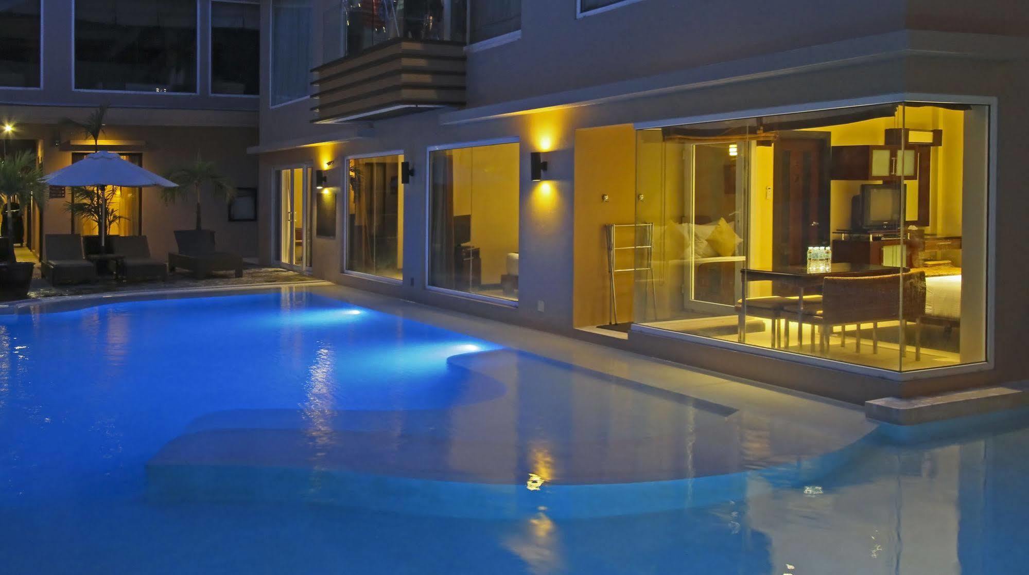 Two Seasons Boracay Resort Balabag  Exterior foto